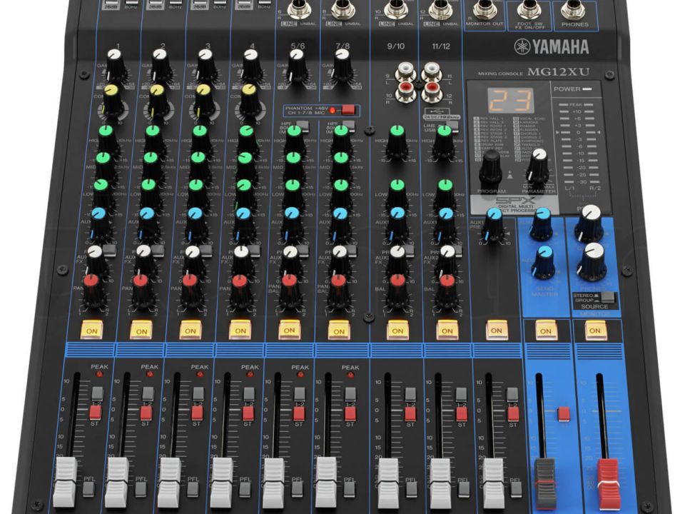 Mixer Yamaha MG12XU