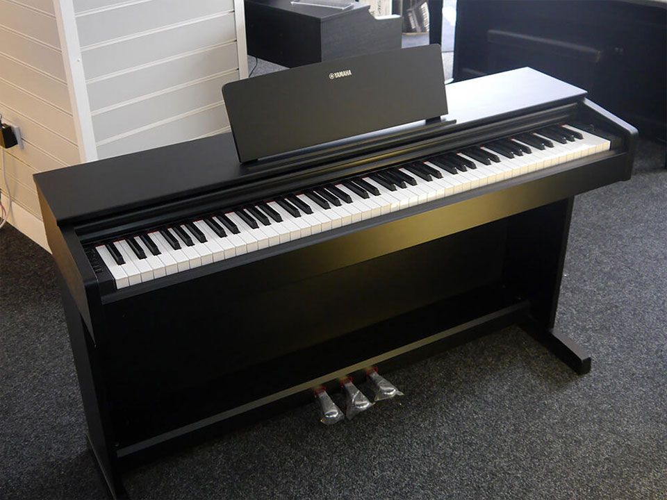 YAMAHA YDP-163 R