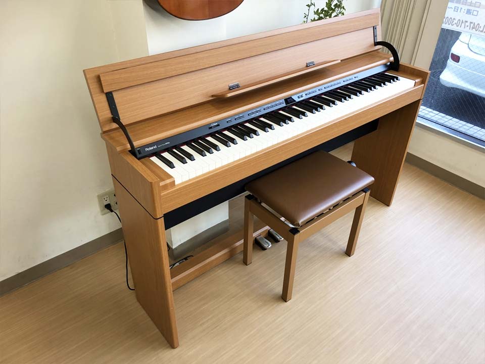 Đàn Piano ROLAND DP90E MC - Màu Nâu - Mới 97% - Giá Tốt HCM - BH 2 năm |  Sspiano Vn