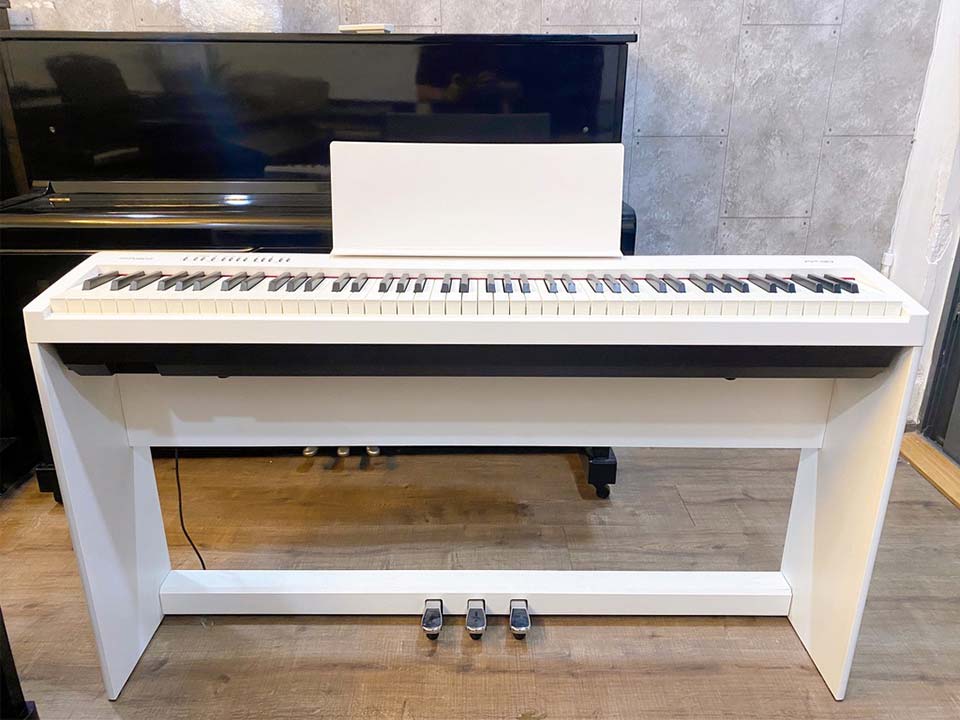 Sức hút khó cưỡng từ cây đàn piano điện Roland FP-30