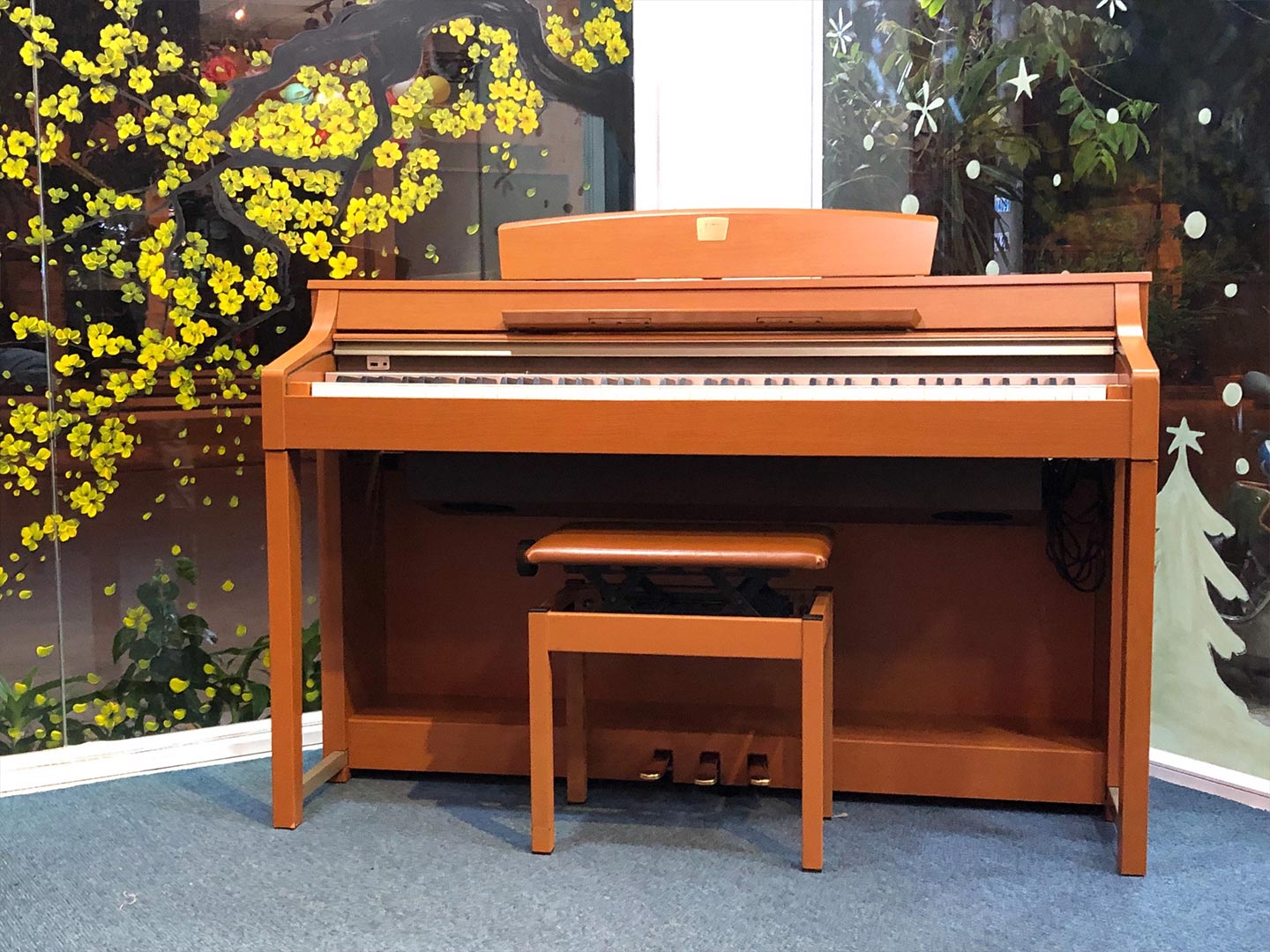 YAMAHA CLP 370 - piano điện phím gỗ thế hệ mới, tiếng rất hay. | Piano  Dương Cầm