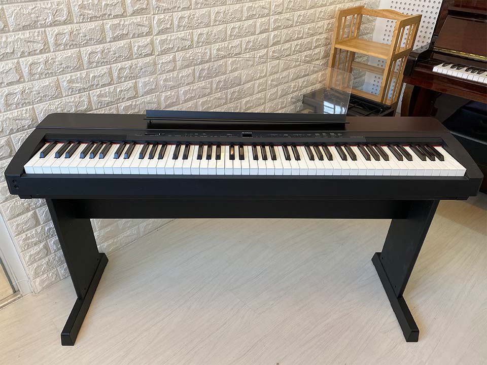 P-140 - Yamaha P-140 - Audiofanzine