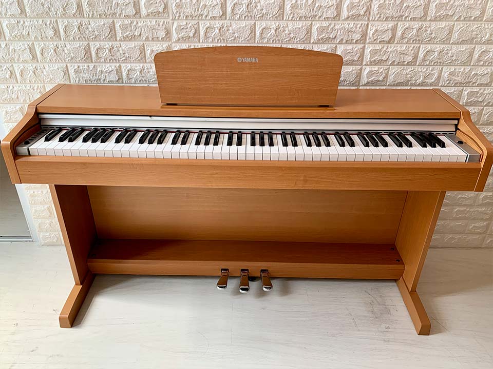 Đàn Piano điện Yamaha YDP 131