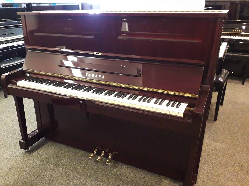 yamaha u1g mahogany