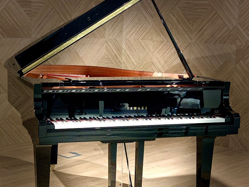 grand piano yamaha cx