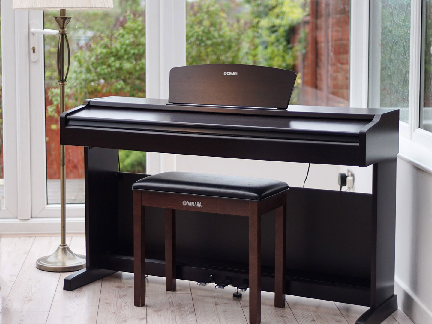 Đàn Piano điện Yamaha YDP 131